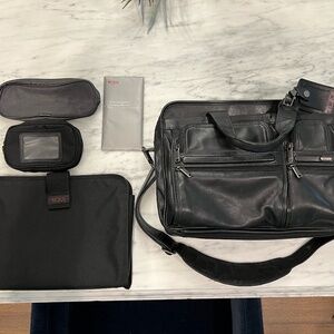 TUMI Alpha Expandable Organizer Laptop Briefcase